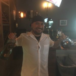 Meet your Posher, C-los